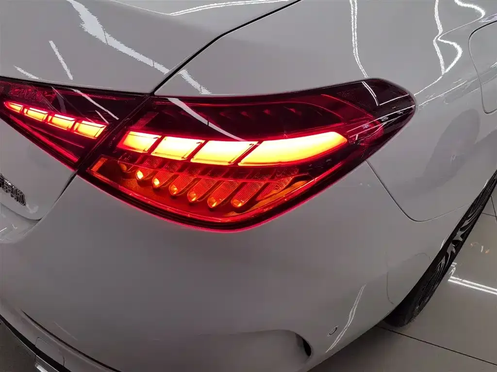Mercedes-Benz C-Class 2025 из CN, фото 8