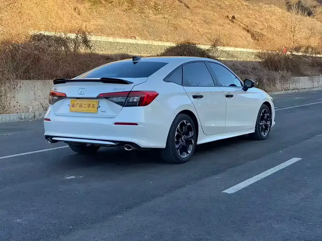 Honda Civic — фото 4