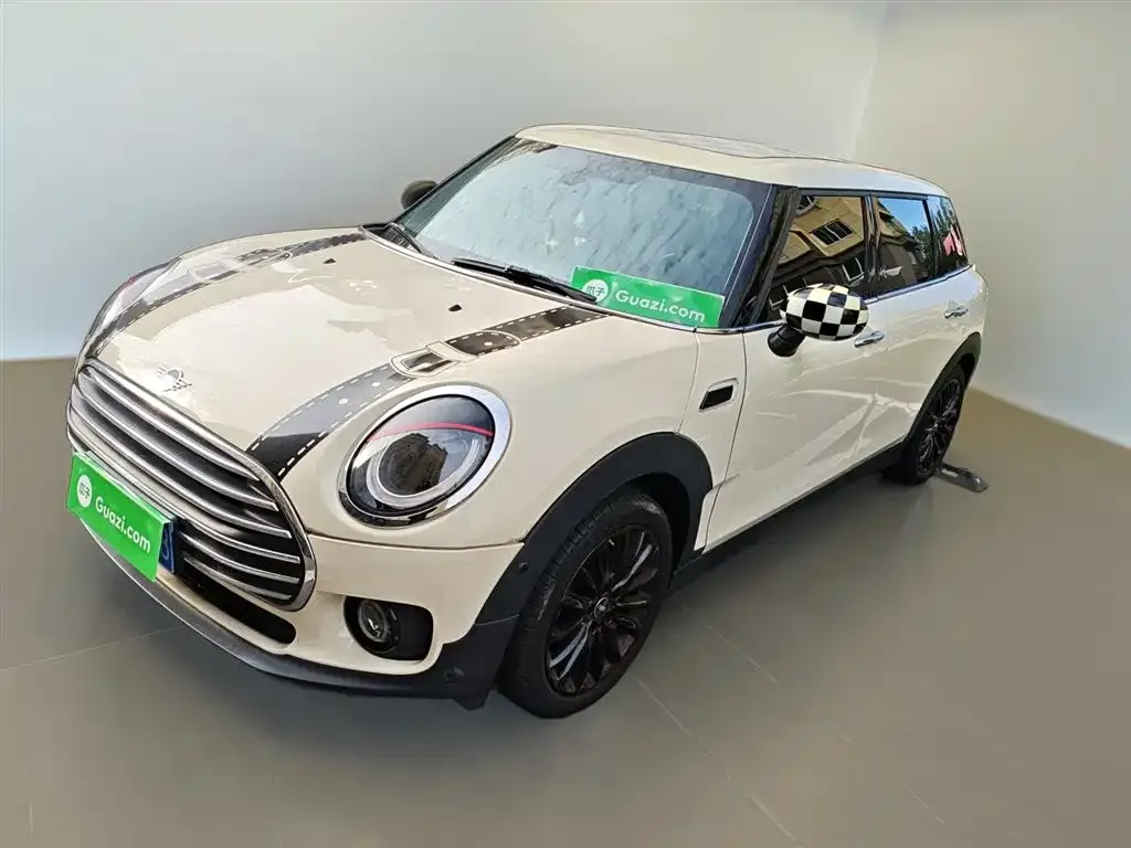 MINI Clubman — фото 2