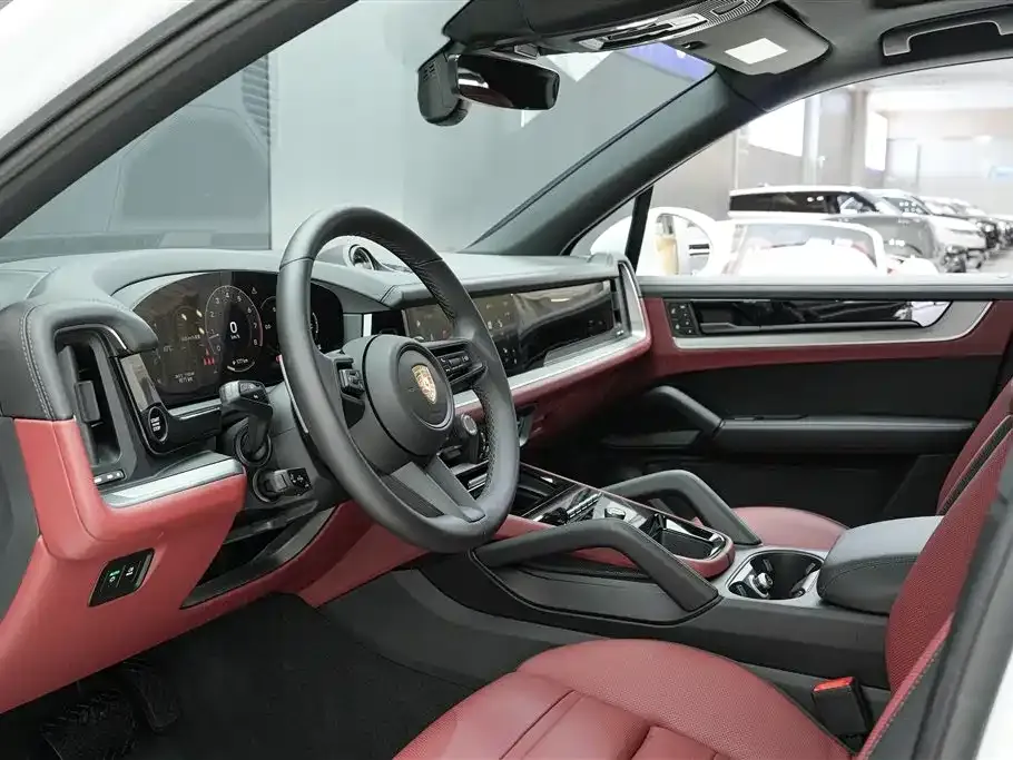 Porsche Cayenne 2024 из CN, фото 8