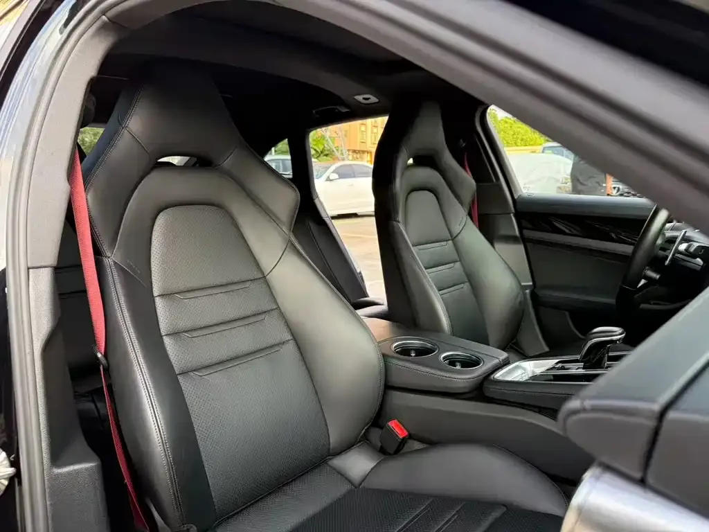 Porsche Panamera 2022 из CN, фото 10