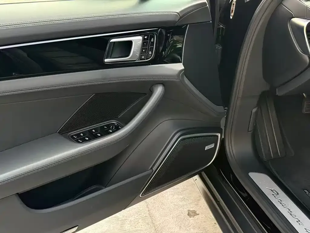 Porsche Panamera 2022 из CN, фото 7