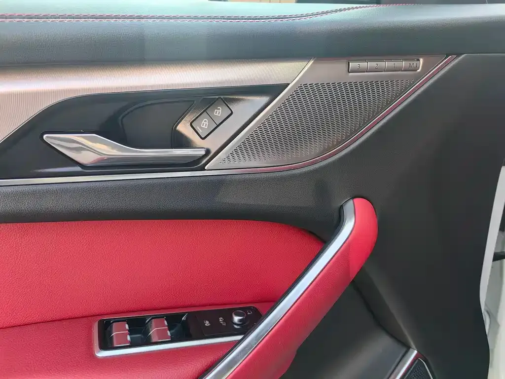 Jaguar F-PACE 2023 из CN, фото 10