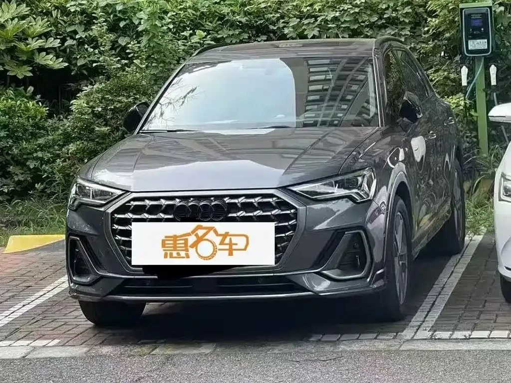 Audi Q3 2024 из CN, фото 1