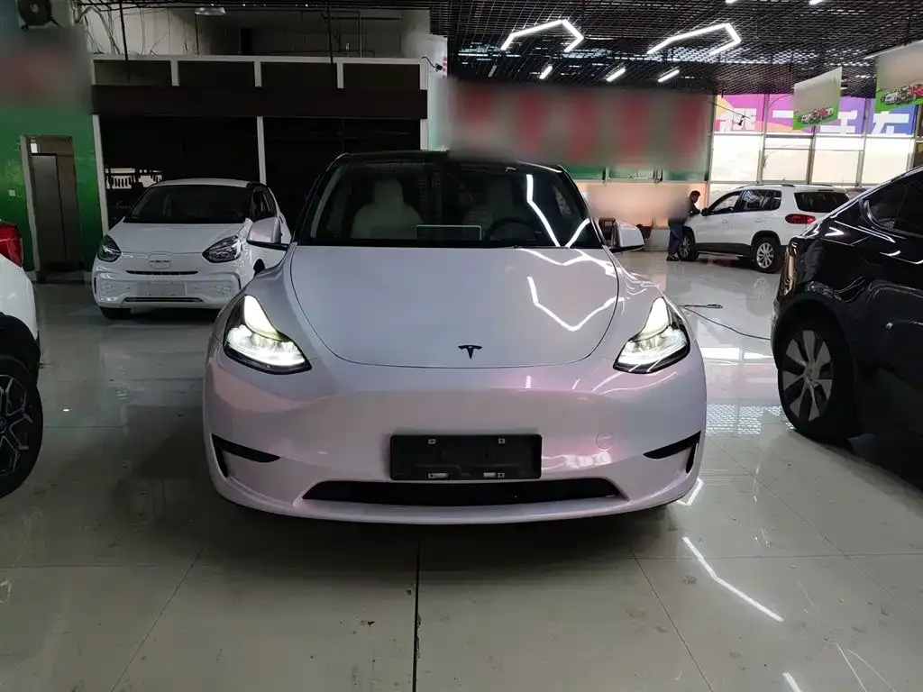 Tesla Model Y 2023 из CN, фото 3