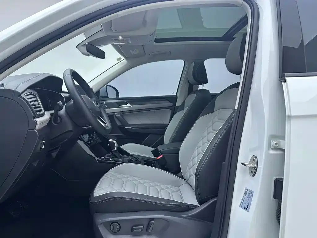 Volkswagen Tayron 2023 из CN, фото 10
