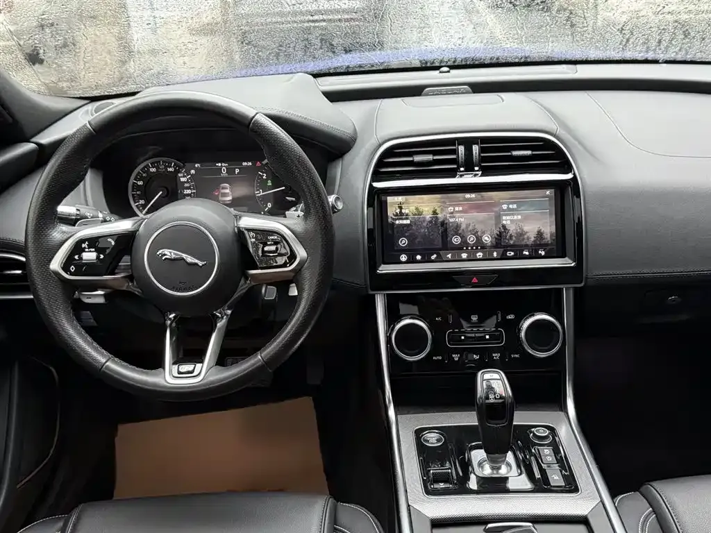 Jaguar XEL 2021 из CN, фото 8