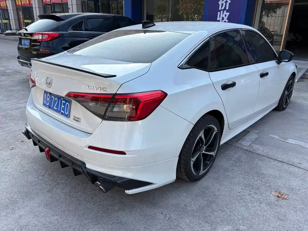 Honda Civic 2022 из CN, фото 3