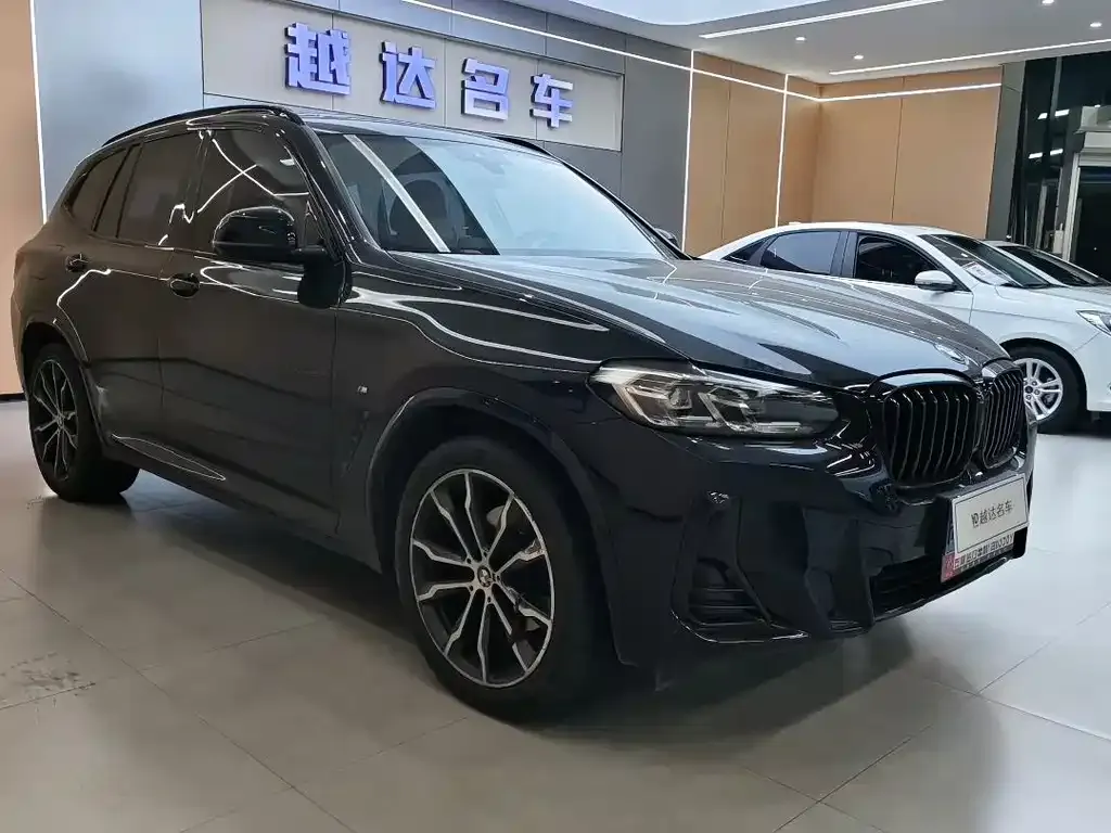 BMW X3 2024 из CN, фото 3