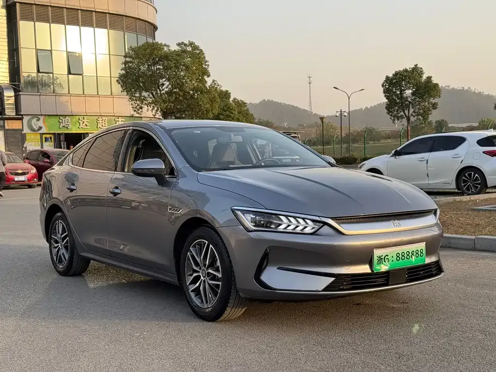 BYD Qin PLUS 2022 из CN, фото 3