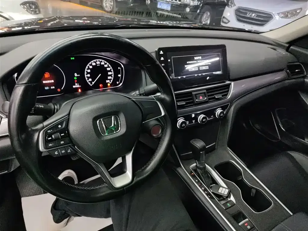 Honda Accord 2022 из CN, фото 10