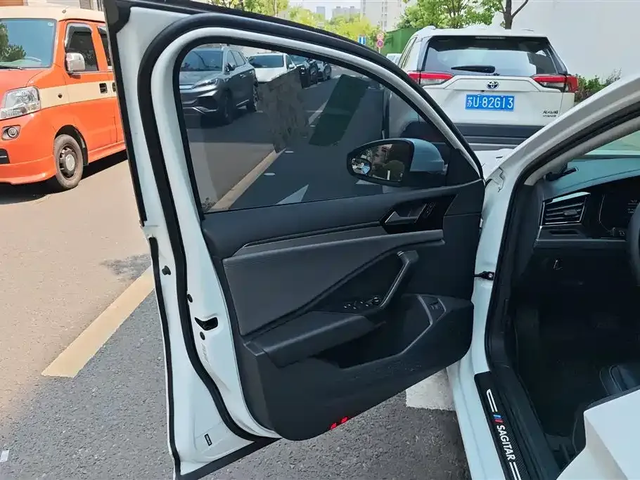 Volkswagen Sagitar 2021 из CN, фото 7