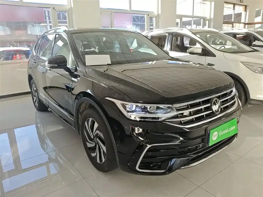 Volkswagen Tiguan L 2024 из CN, фото 4
