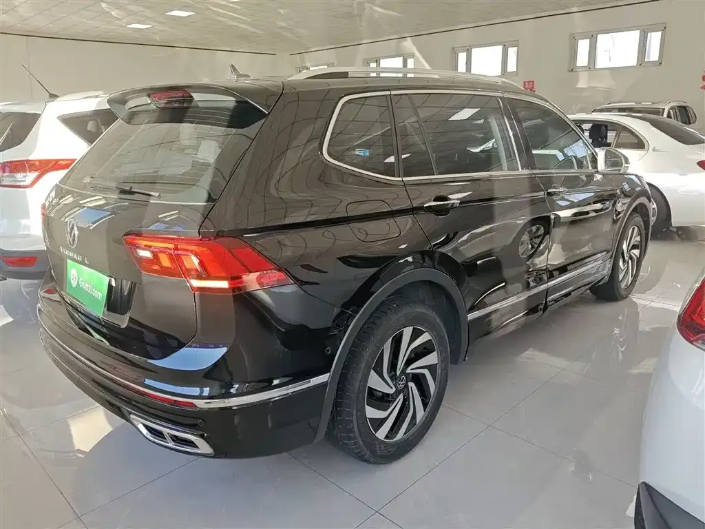 Volkswagen Tiguan L 2024 из CN, фото 7