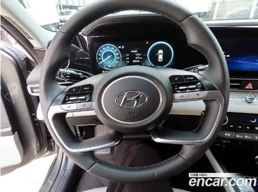 Hyundai AVANTE — фото 8