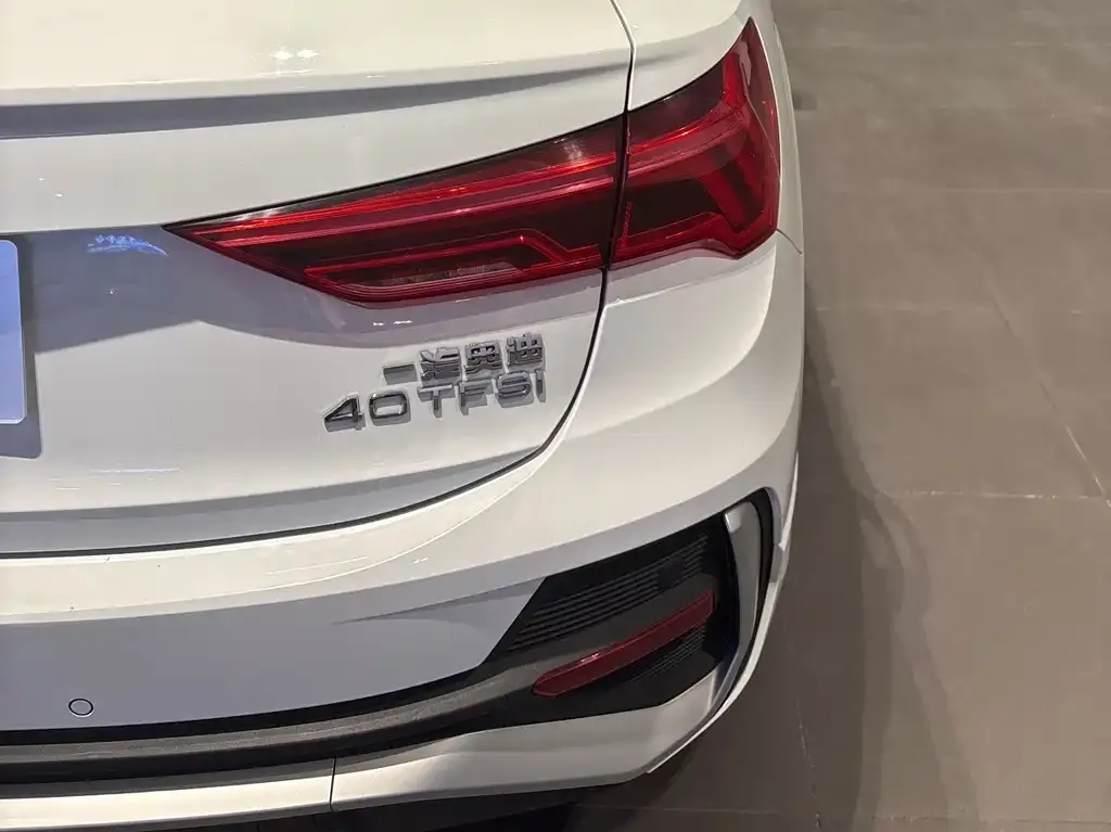 Audi Q3 Sportback 2021 из CN, фото 5