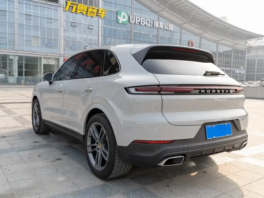 Porsche Cayenne 2024 из CN, фото 4