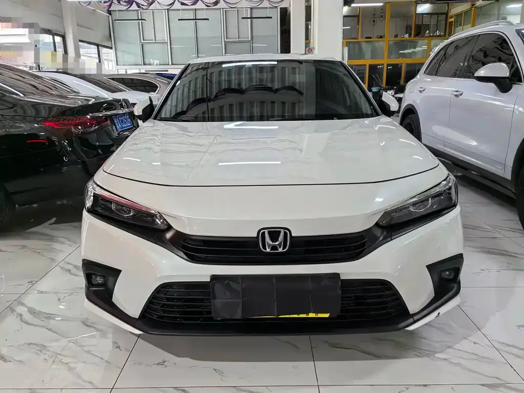 Honda Civic 2023 из CN, фото 2