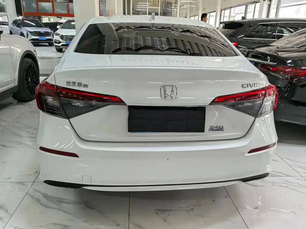 Honda Civic 2023 из CN, фото 5