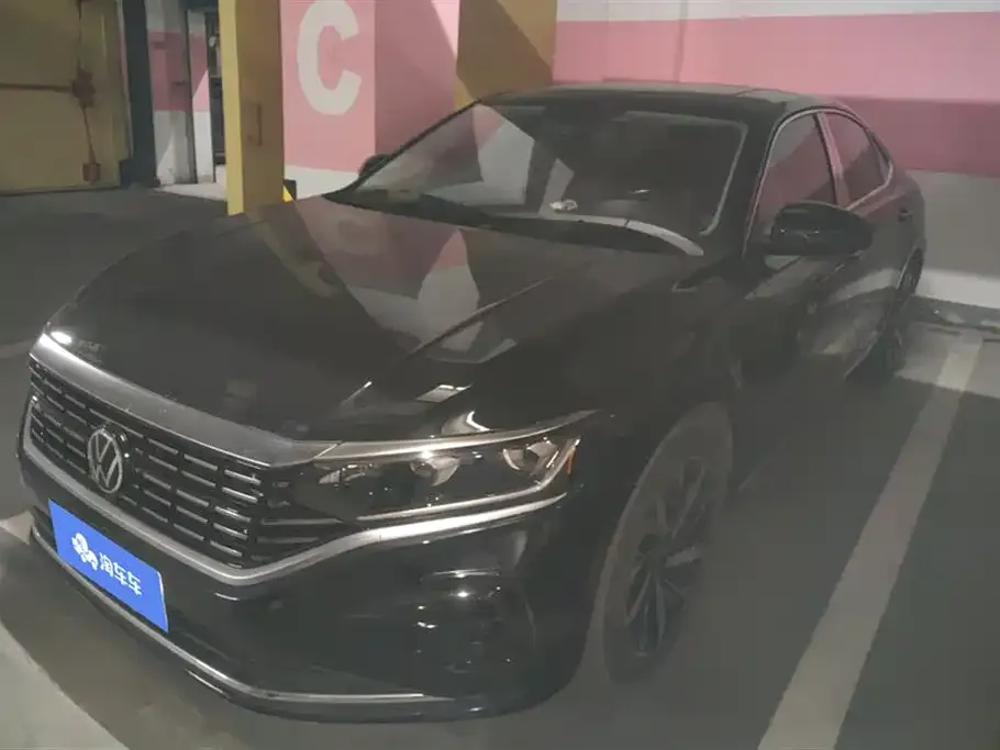 Volkswagen Passat 2022 из CN, фото 1