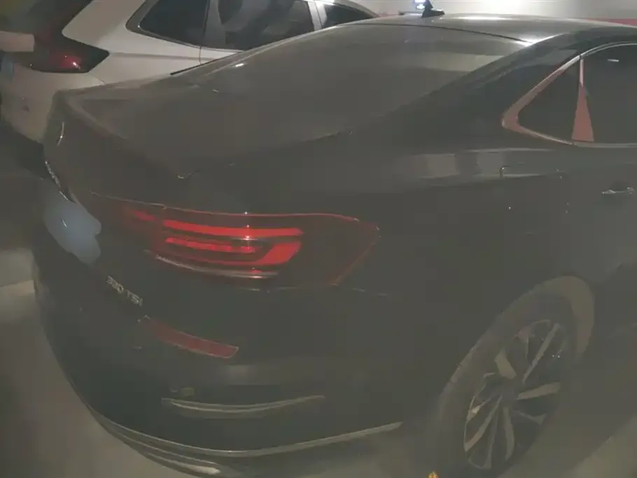 Volkswagen Passat 2022 из CN, фото 3