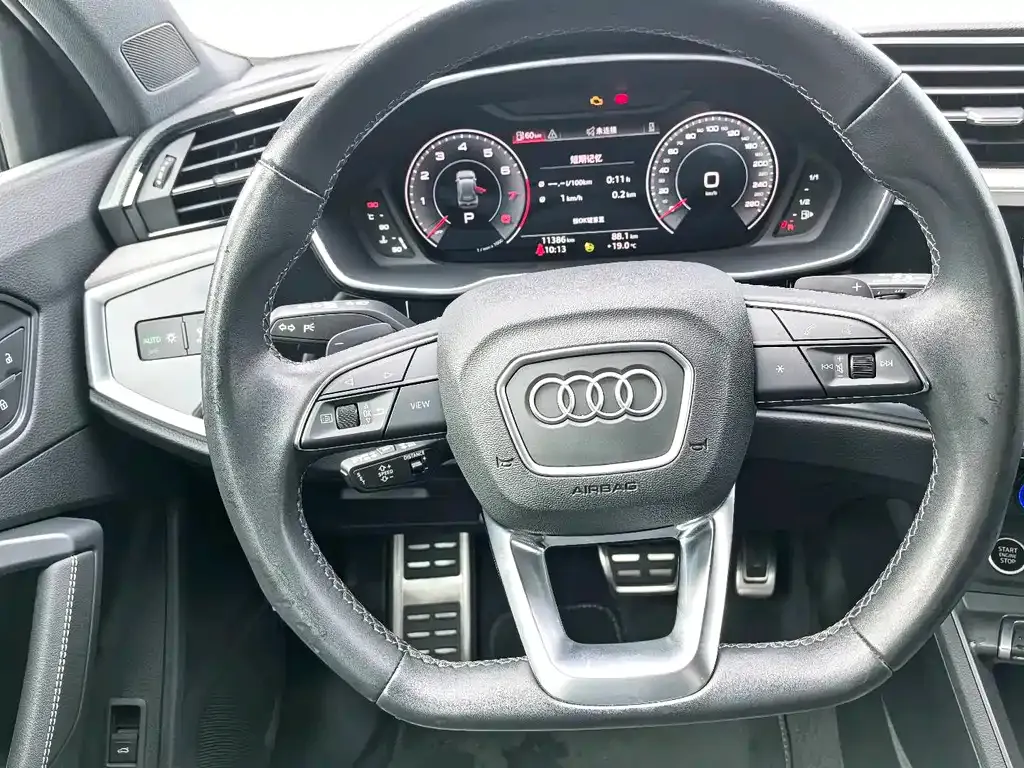 Audi Q3 2024 из CN, фото 8