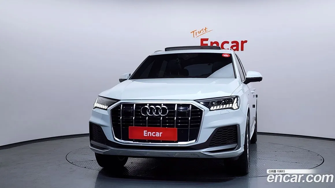 Audi Q7 — фото 3