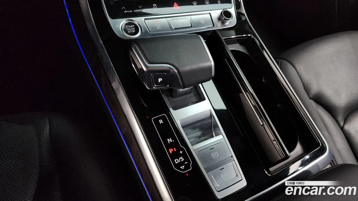 Audi Q7 — фото 9