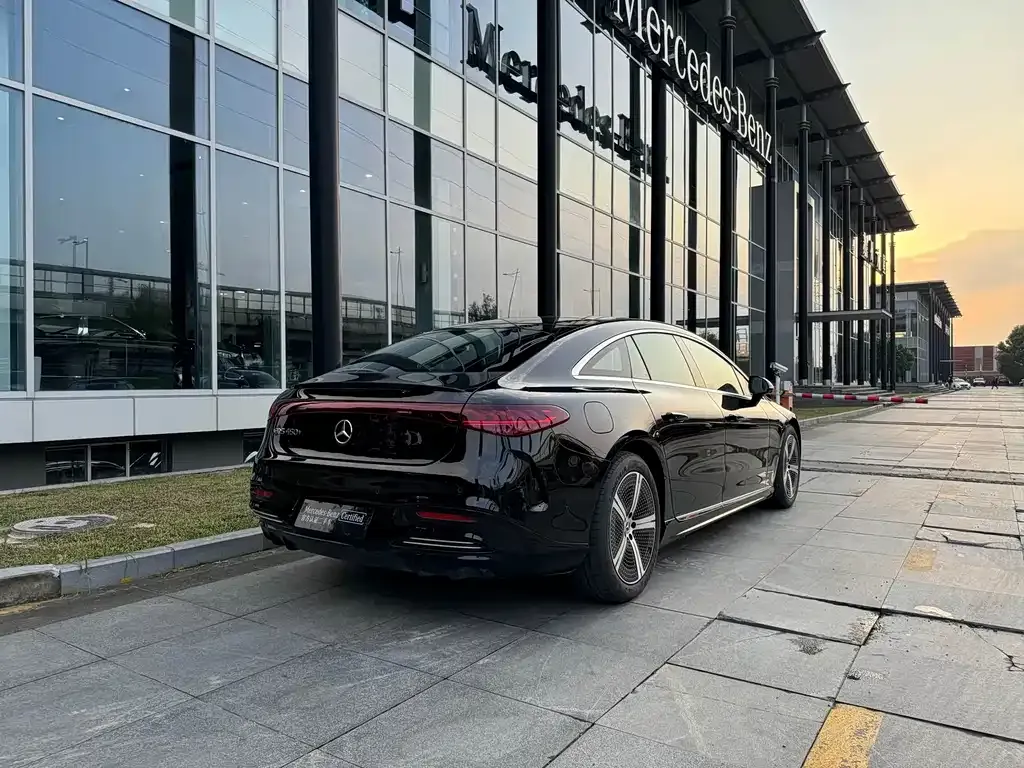 Mercedes-Benz EQS 2024 из CN, фото 4