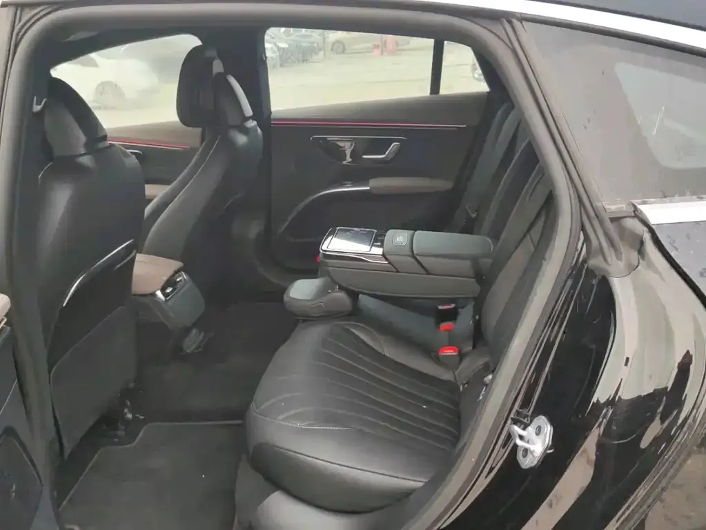 Mercedes-Benz EQS 2024 из CN, фото 8