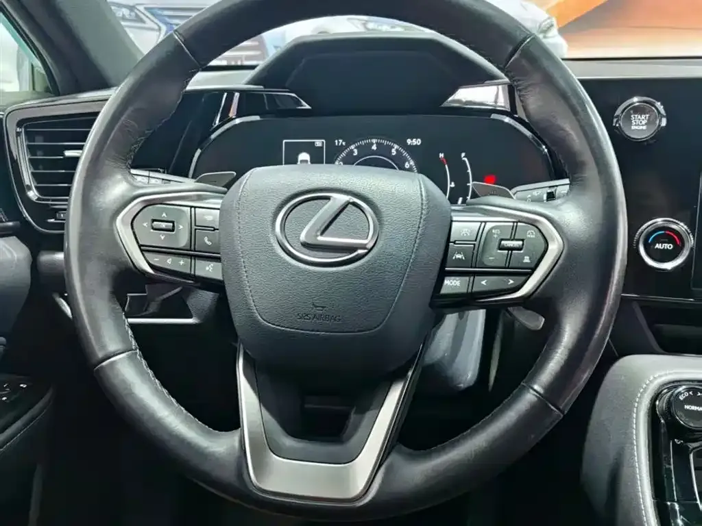 Lexus NX 2023 из CN, фото 7