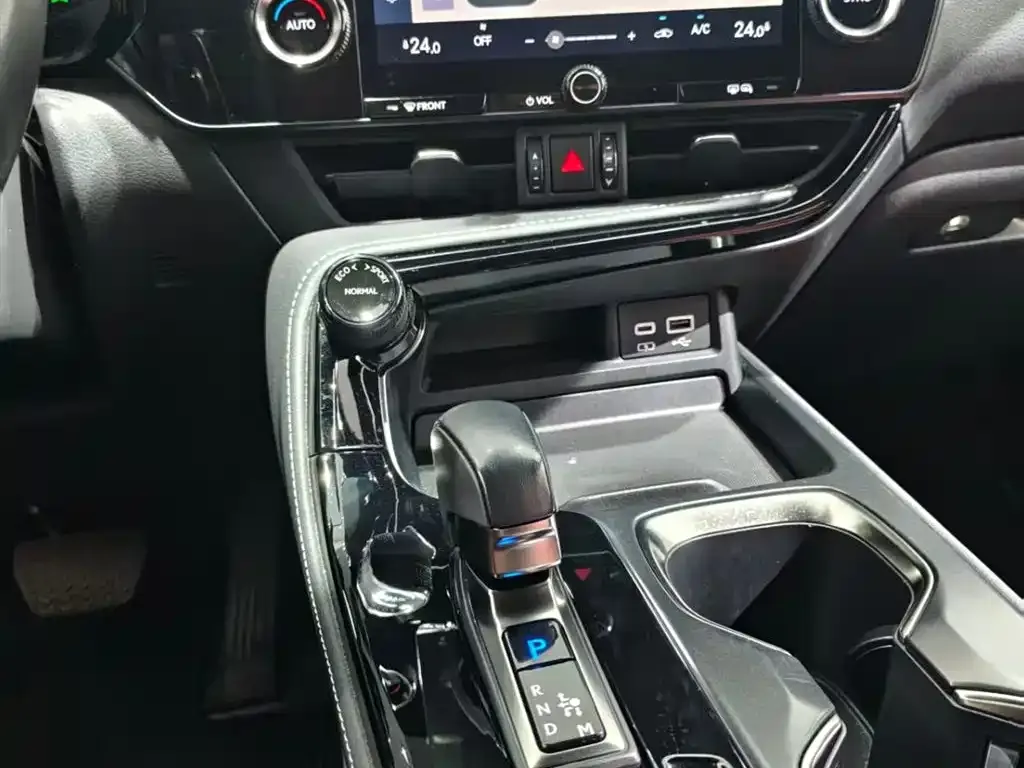 Lexus NX 2023 из CN, фото 8
