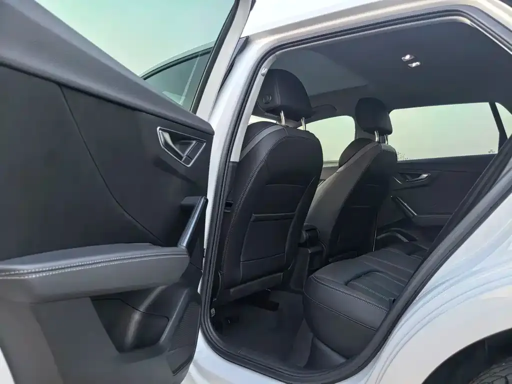 Audi Q2L 2022 из CN, фото 9