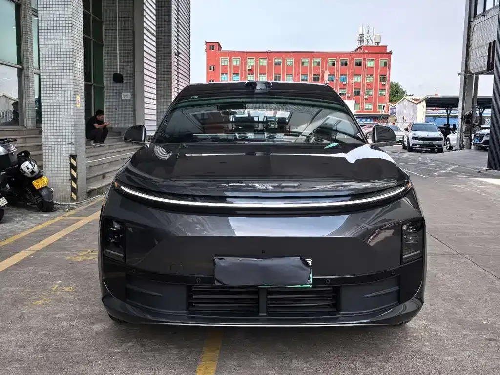 Li Auto L6 2024 из CN, фото 2
