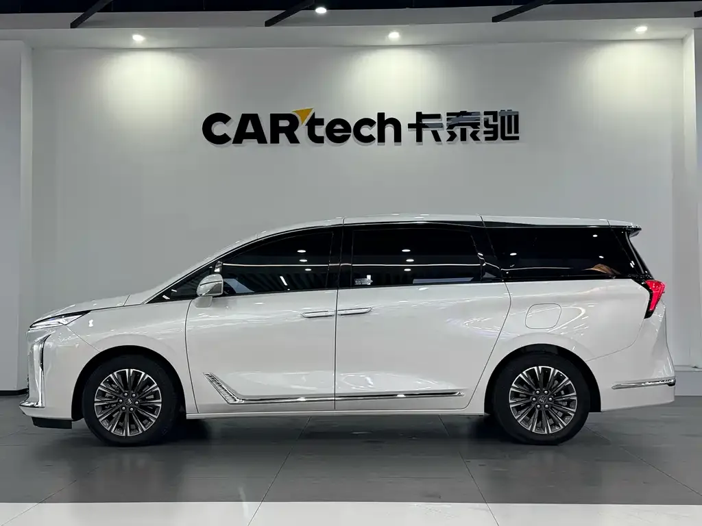Buick GL8 2025 из CN, фото 4