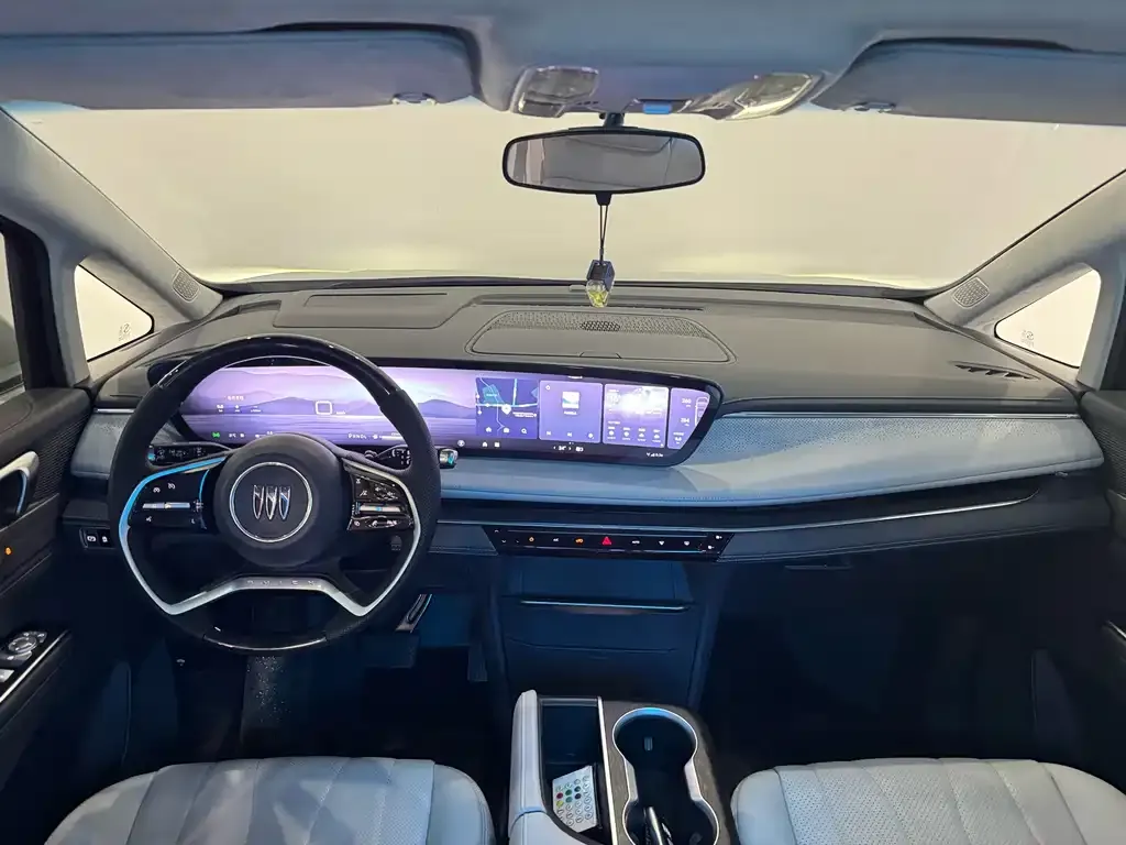 Buick GL8 2025 из CN, фото 9