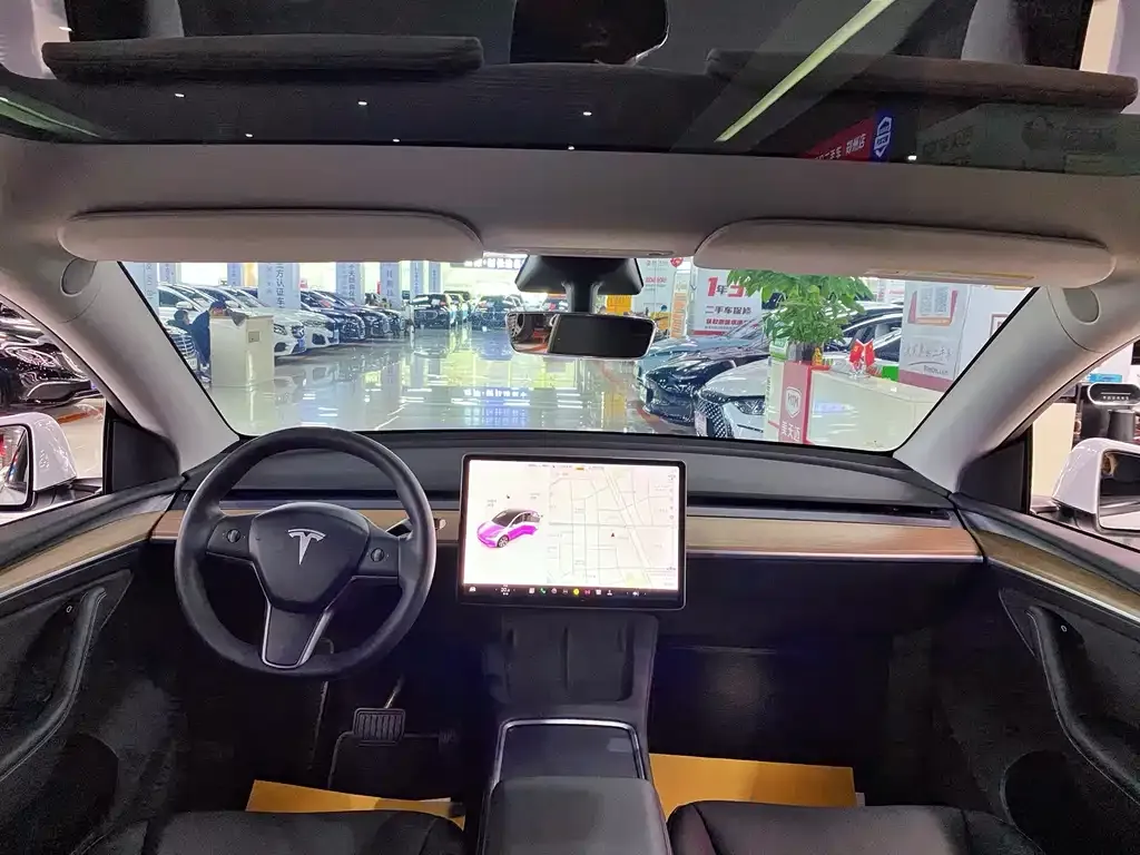 Tesla Model Y 2023 из CN, фото 10