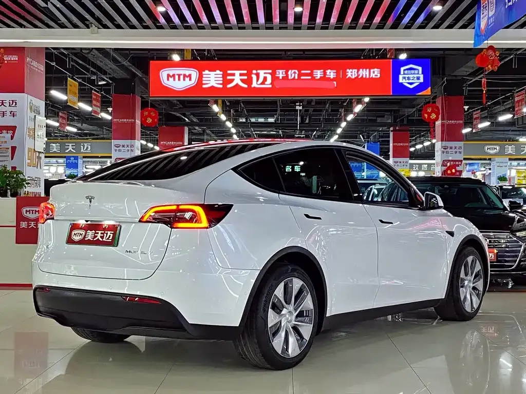 Tesla Model Y 2023 из CN, фото 4