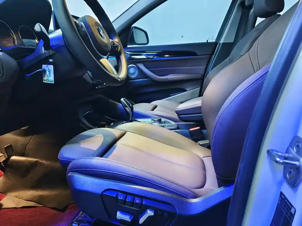 BMW X1 2021 из CN, фото 7