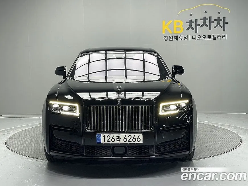 Rolls-Royce Ghost 2023 из KR, фото 3