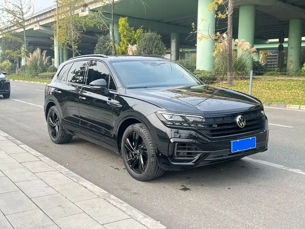 Volkswagen Touareg 2023 из CN, фото 3