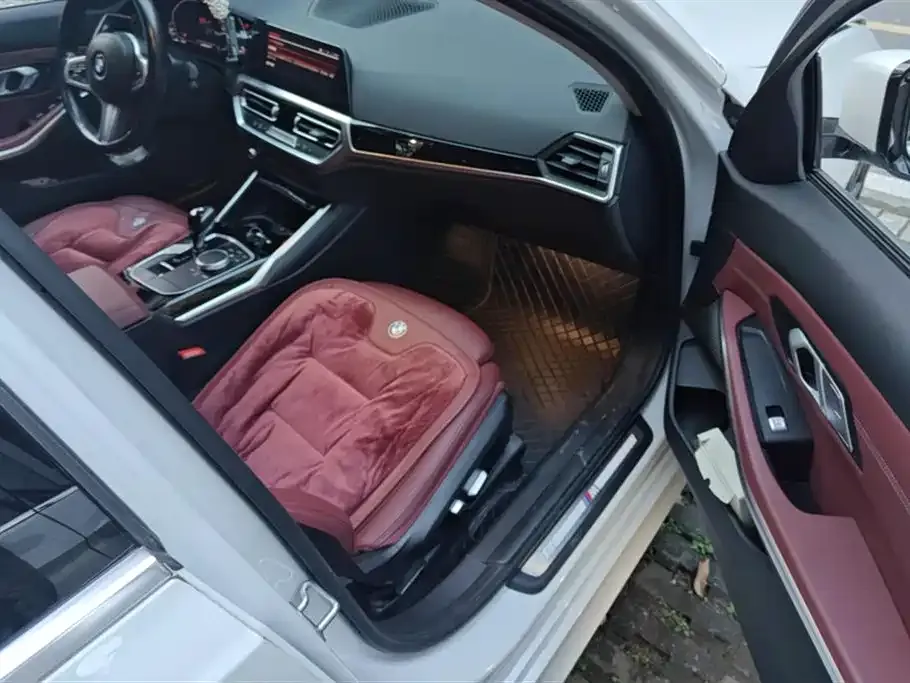 BMW 3 Series 2021 из CN, фото 8