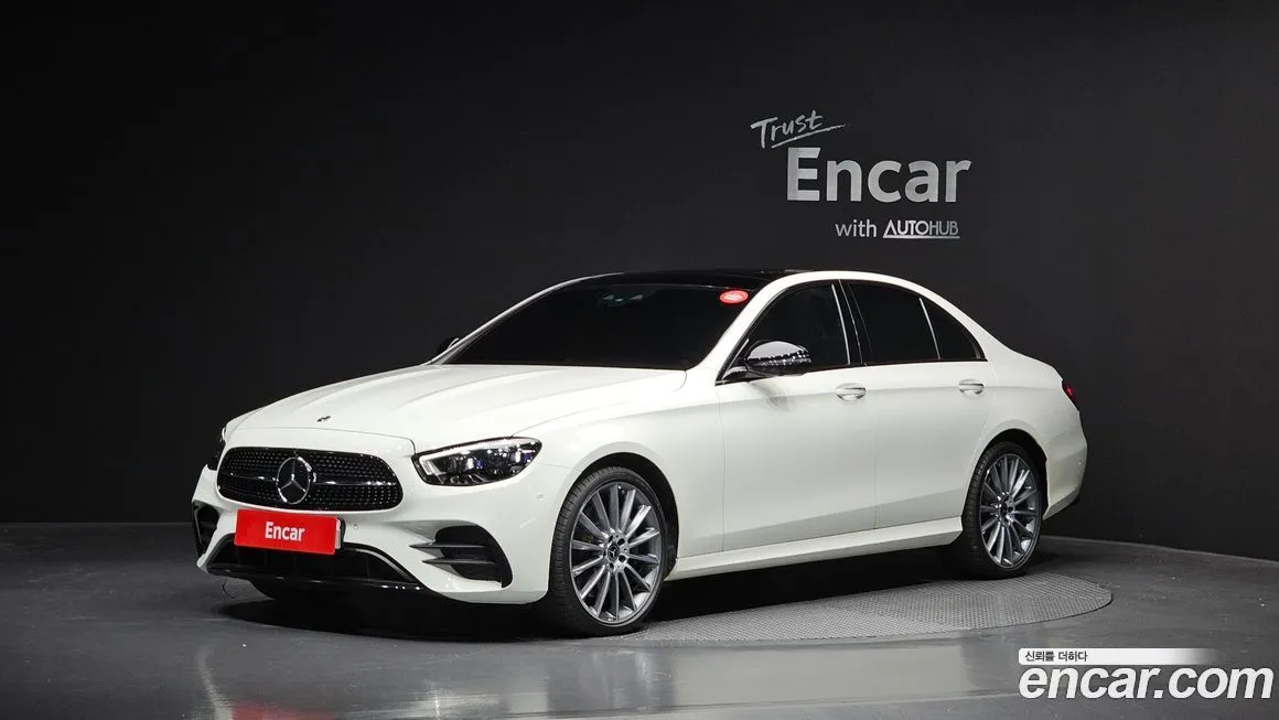 Mercedes-Benz E-Class — фото 1