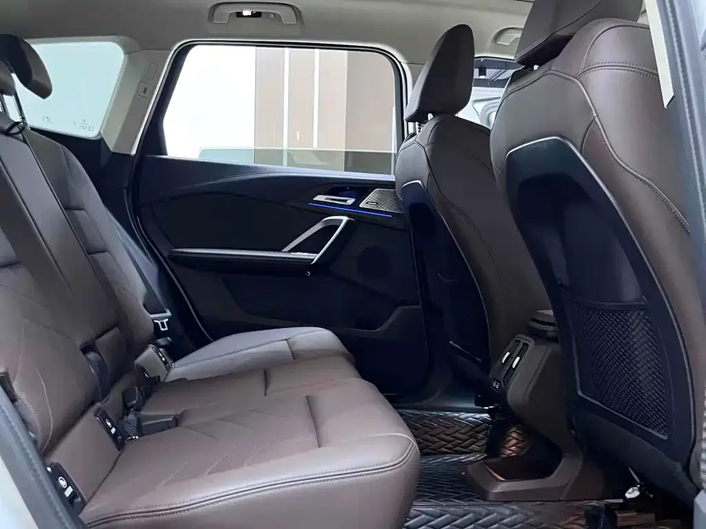 BMW X1 2023 из CN, фото 9