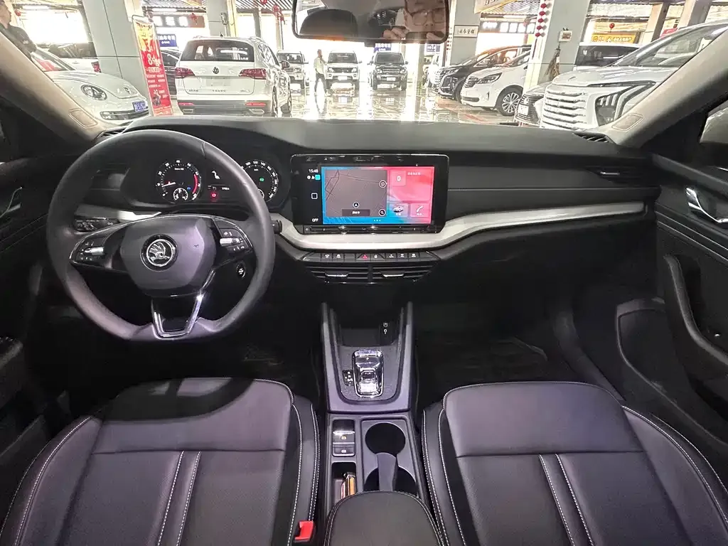Skoda Octavia — фото 9