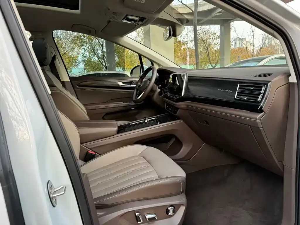 Volkswagen Viloran 2023 из CN, фото 6