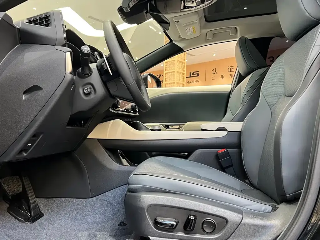 Lexus RZ 2023 из CN, фото 10