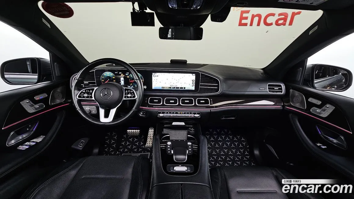 Mercedes-Benz GLE-Class — фото 7