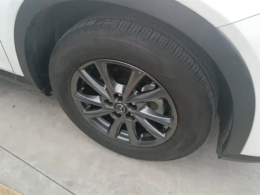 Mazda CX-4 2023 из CN, фото 6