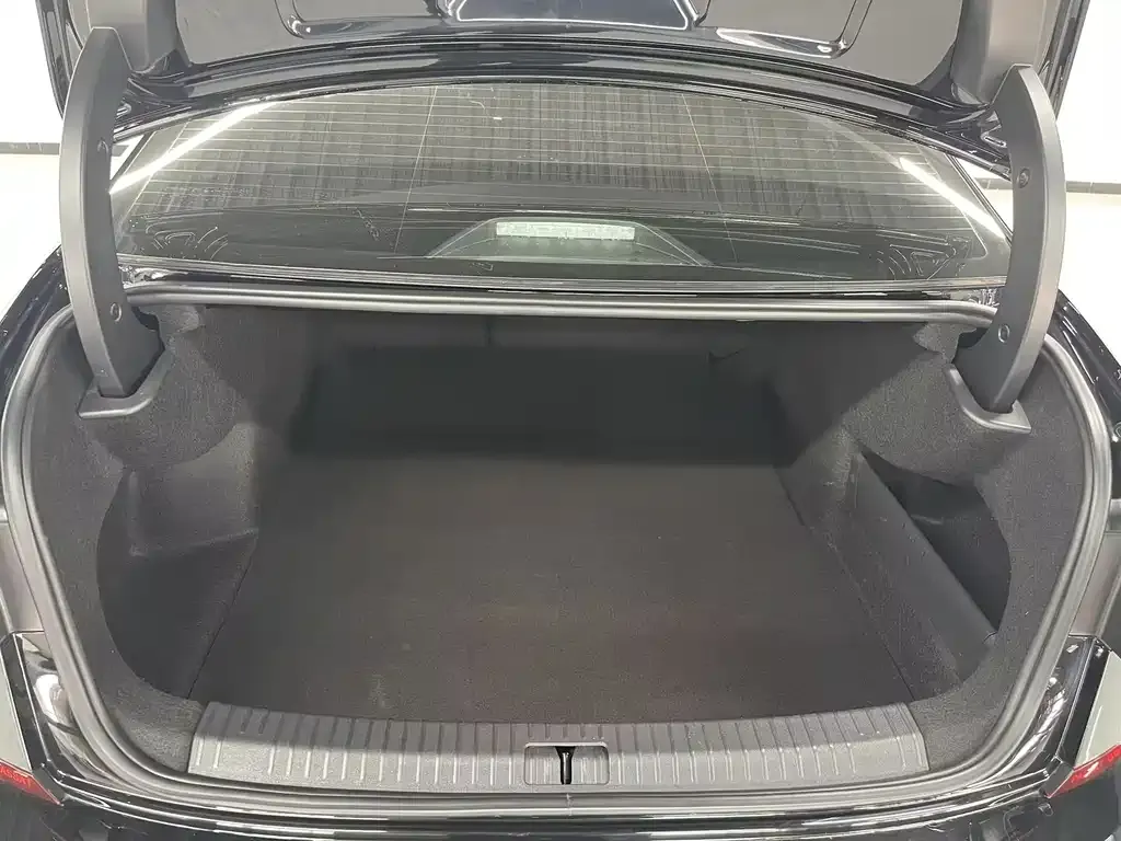 Volkswagen Passat — фото 6
